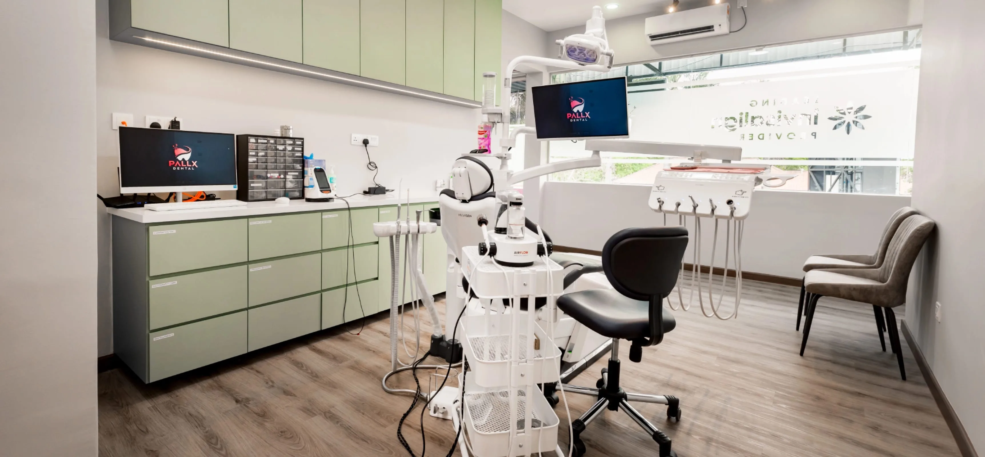 Dr. Dhaleekkha of Pallx Dental